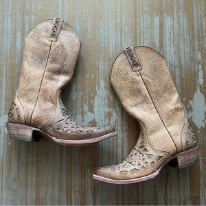 Ariat Tan Leather Heeled Boots